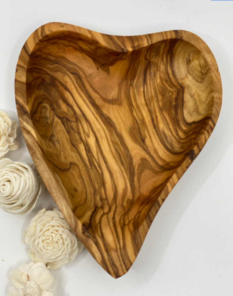 Heart Shaped Olive Wood Serving Tray, Jewelry Holder, Valentine Day Gift.